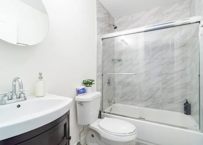 Mccormick Place 420 Friendly 3br In Downtown With Optional Parking Sleeps 8 Guests Near Soldier Field, Grant Park And Lakefront Trail Apartamento